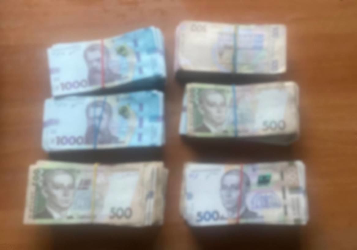 Псевдоволонтер налагодив незаконну схему збагачення під час воєнного стану / © 