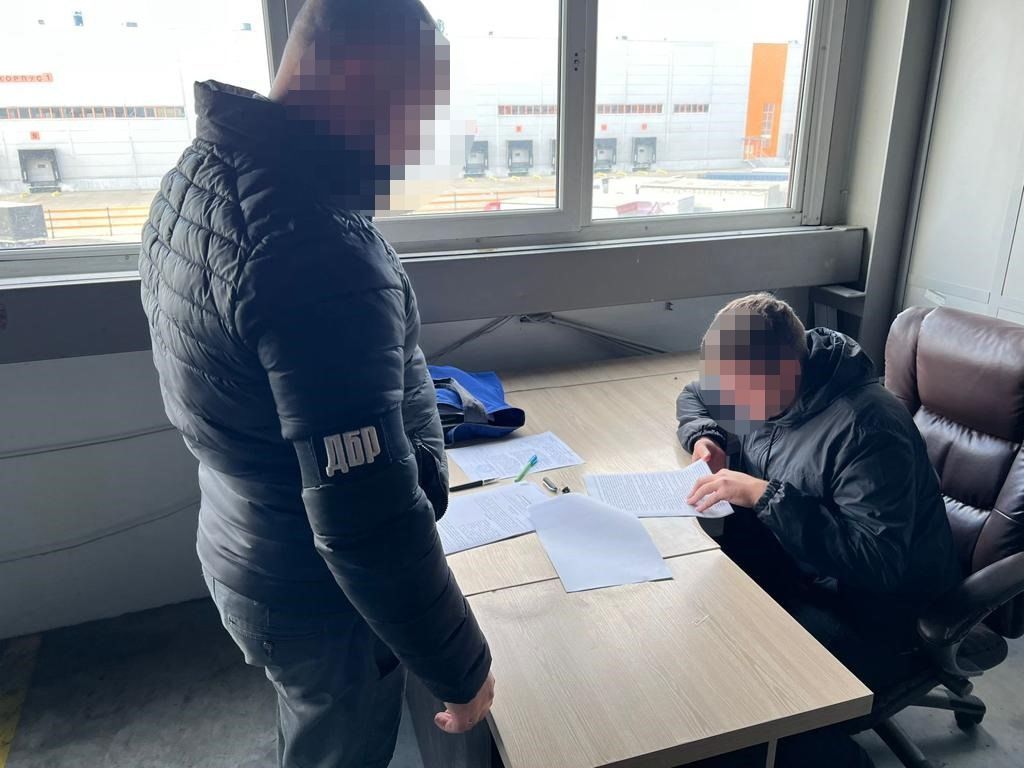 Декілька київських митників постануть перед судом / © 