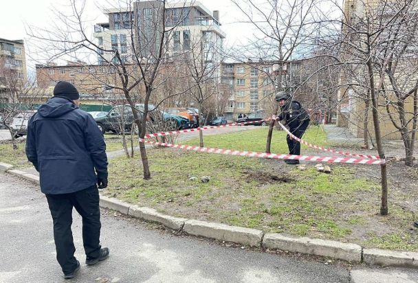Наслідки ракетної атаки по Києву 2 січня / © 